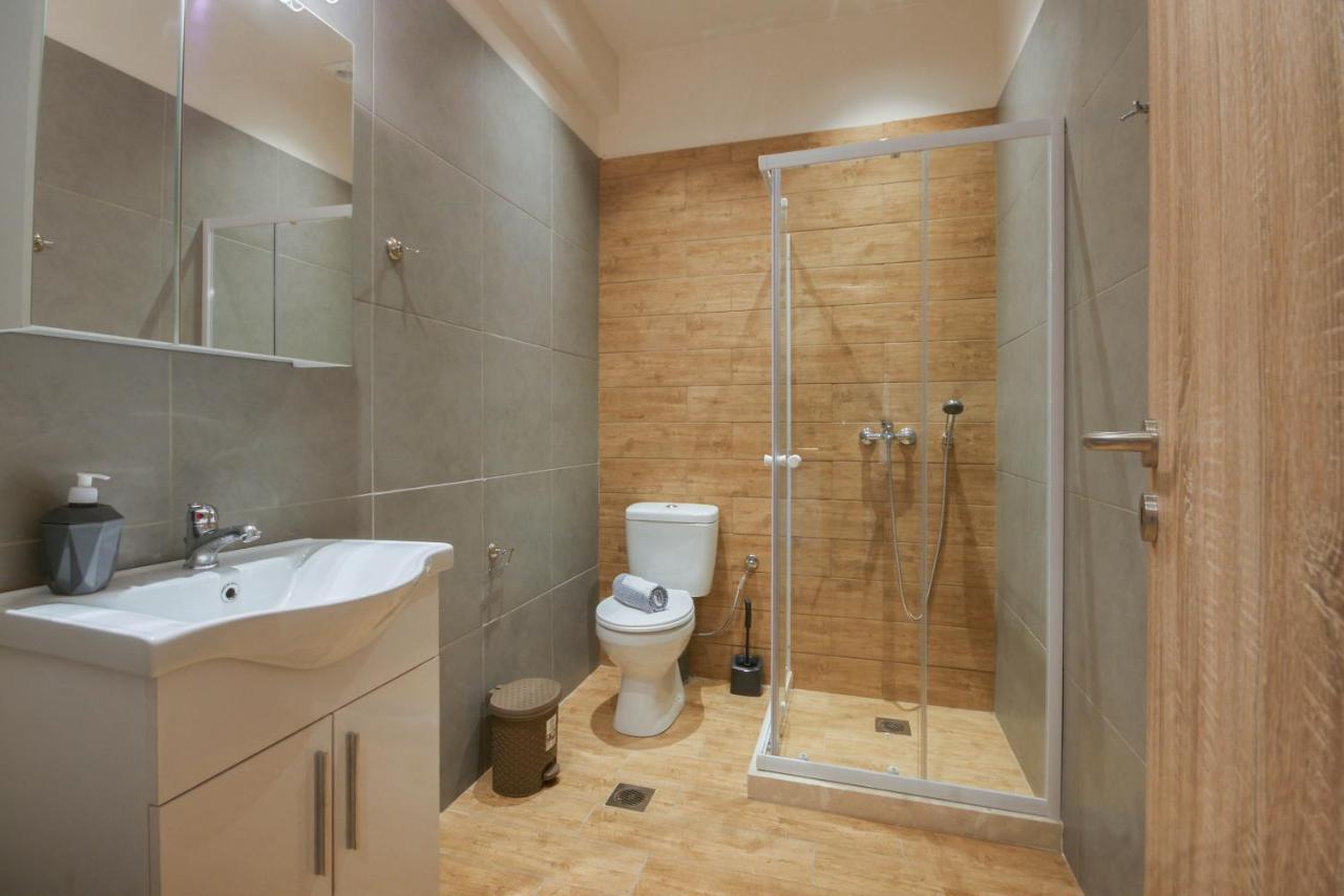 Ariadni Apartments Dassia Екстер'єр фото